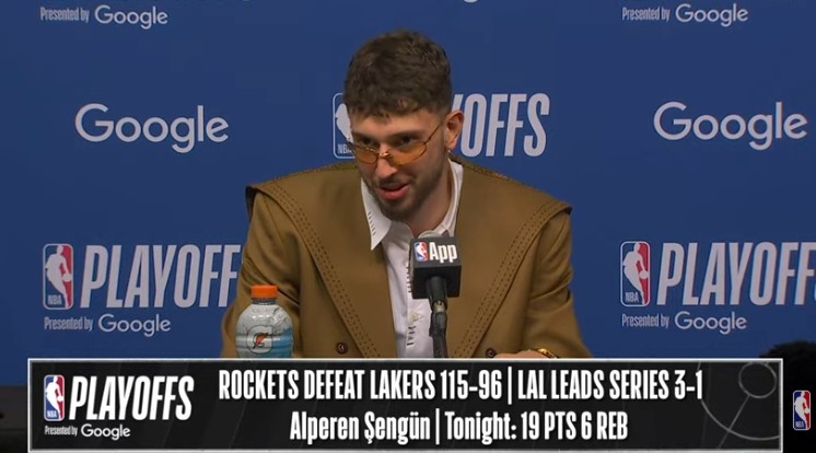 申京：火箭是我的球队 艾顿被驱逐的吹罚太软