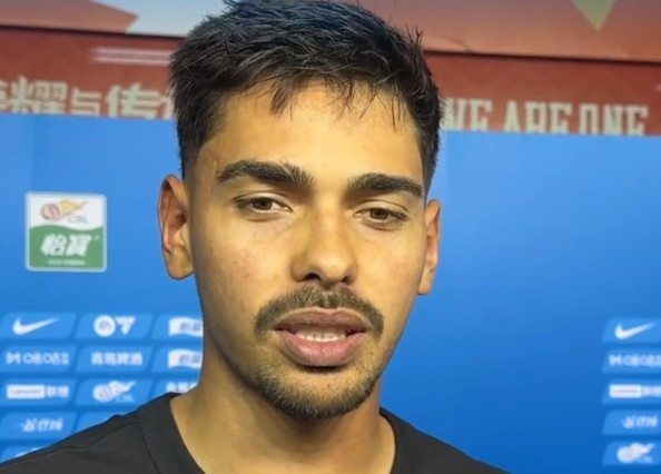马德鲁加双响破球荒,泰山3-1重庆连胜 马德鲁加双响破球荒,泰山3-1重庆连胜