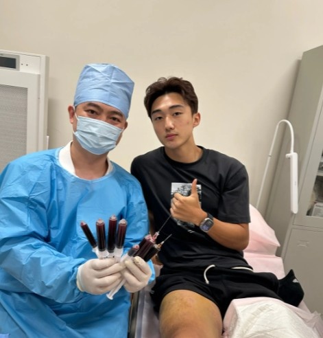 八管积液！玄智健大腿抽吸治疗晒照，赛季12场10首发