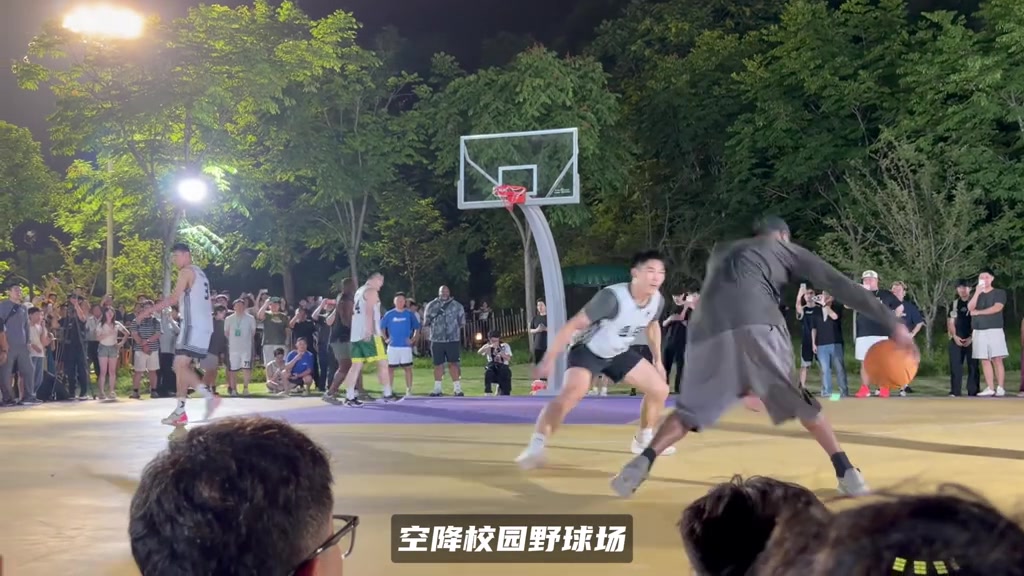 马刺与尼克斯的nba杯决赛_马刺尼克斯NBA杯决赛巅峰对阵_高清直播