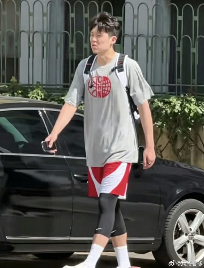 马刺vs尼克斯1月1日录像回放_高清马刺对阵尼克斯1月1日录像回放完整版-极致体育