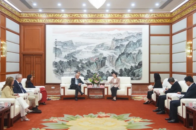 2026美加墨世界杯美国vs巴拉圭值得看吗_美国对阵巴拉圭的2026世界杯值得关注吗？2026美加墨大战前瞻